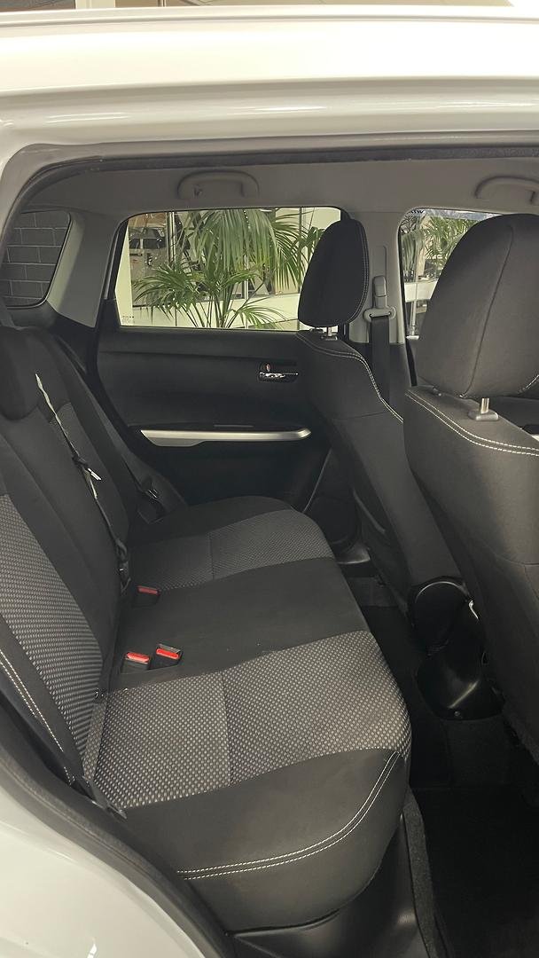 2016 Suzuki Vitara RT-S LY Cool White