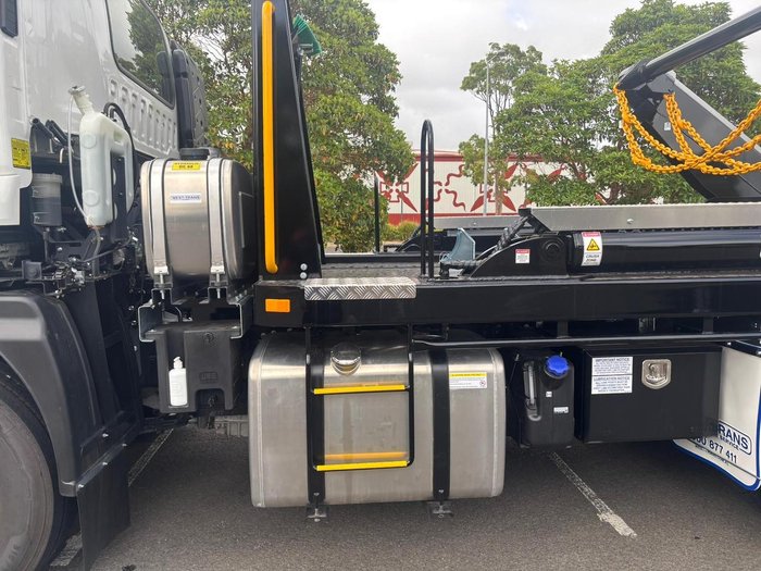 2025 Isuzu F Series FXY 260-355 AT R45
