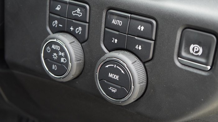 2025 Chevrolet Silverado 1500 LTZ Premium W/Tech Pack