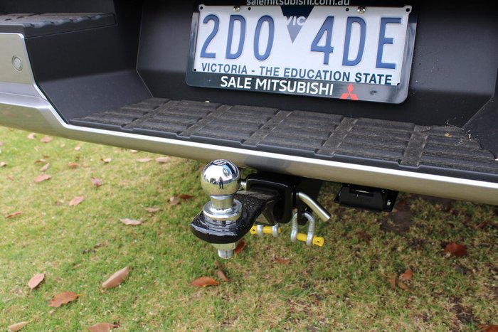 2025 Mitsubishi Triton GLX+