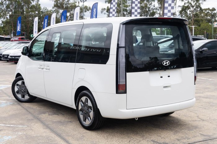 2025 Hyundai STARIA Elite