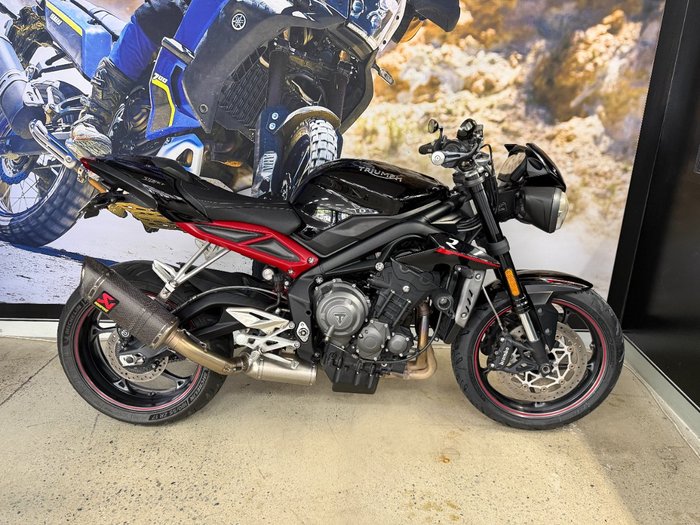 2019 Triumph STREET TRIPLE R BLACK