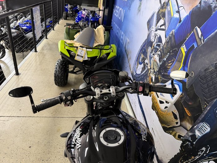 2019 Triumph STREET TRIPLE R BLACK