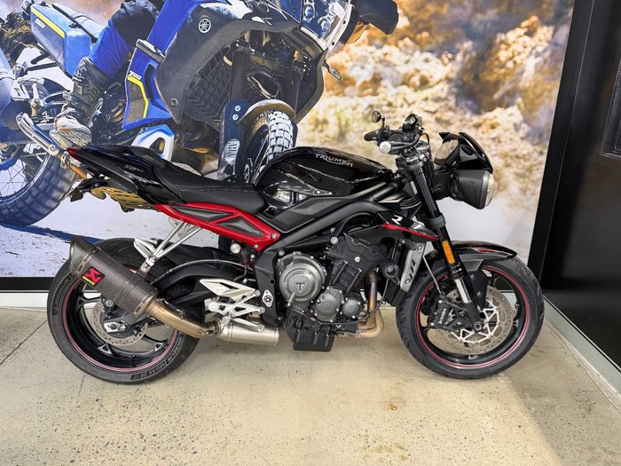 2019 Triumph STREET TRIPLE R BLACK