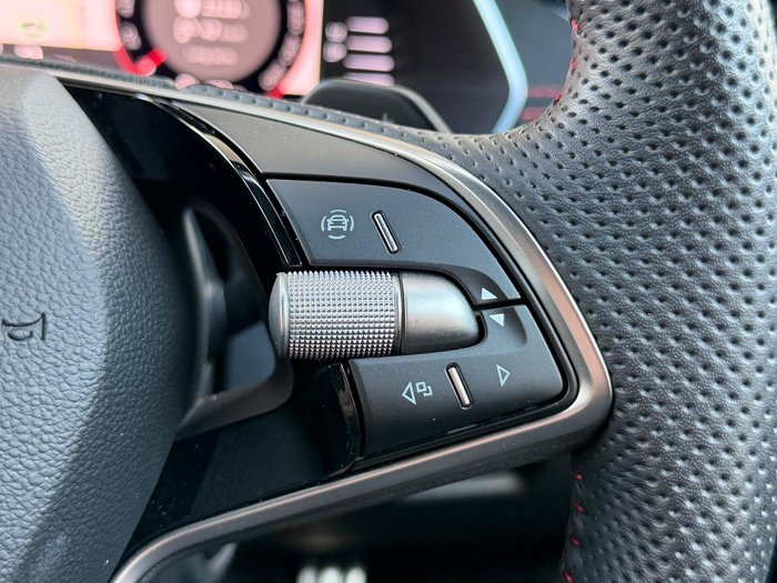 2025 SKODA Octavia RS