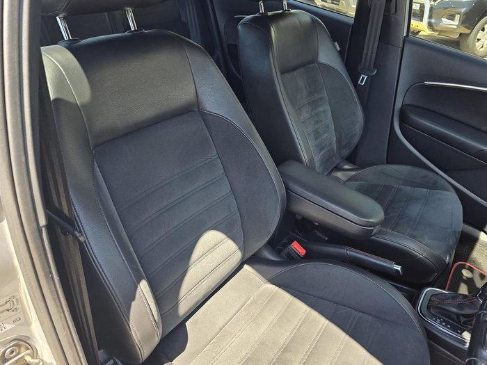 2015 Volkswagen Polo GTI