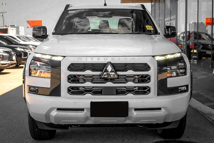 2025 Mitsubishi Triton GSR MV MY25 4X4 Dual Range White Diamond