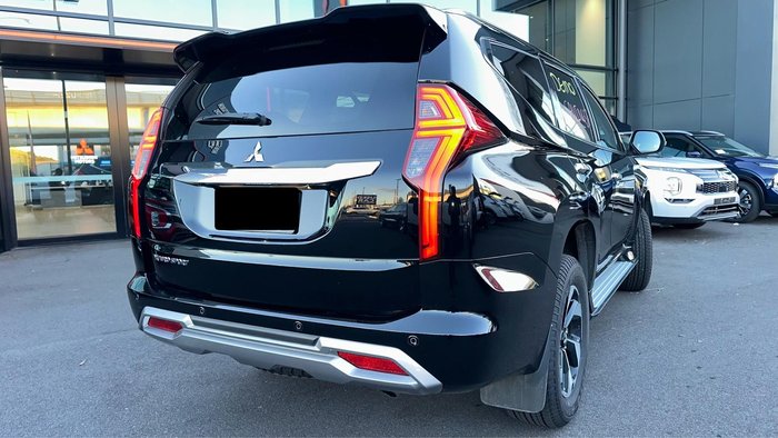 2025 Mitsubishi Pajero Sport Exceed