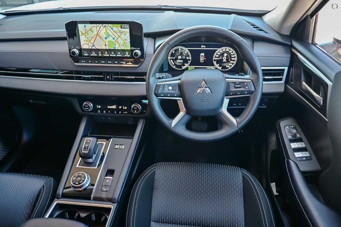 2025 Mitsubishi Outlander PHEV ES ZM MY24 AWD White