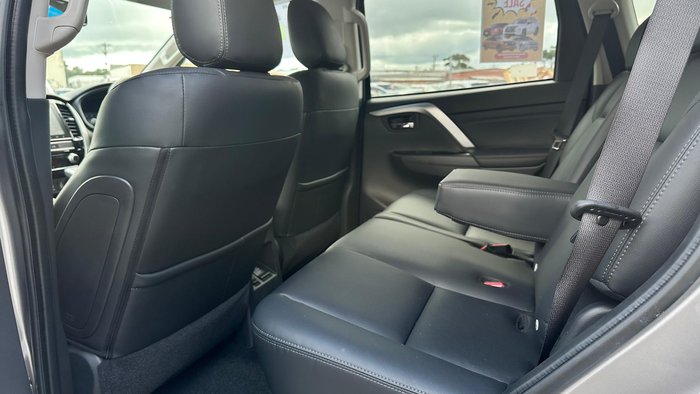 2025 Mitsubishi Pajero Sport Exceed QG MY25 4X4 Dual Range Blade Silver