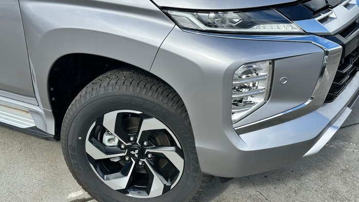 2025 Mitsubishi Pajero Sport Exceed