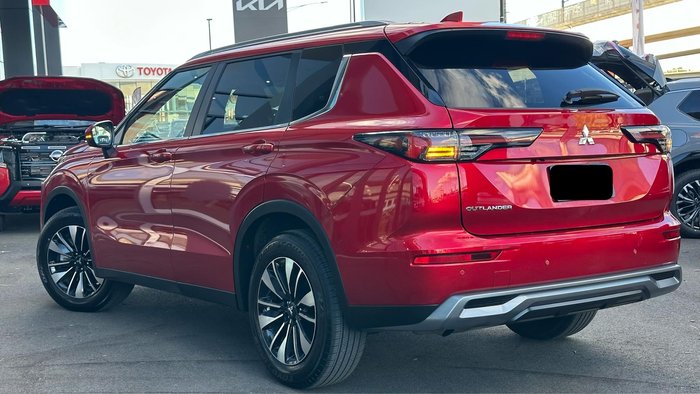 2025 Mitsubishi Outlander LS ZM MY25 AWD Red Diamond