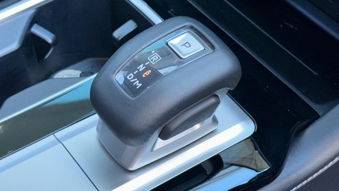 2025 Mitsubishi Outlander LS