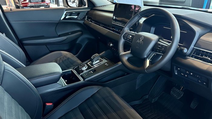 2025 Mitsubishi Outlander PHEV Aspire