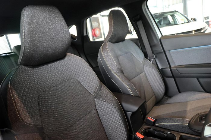 2025 Mitsubishi ASX Aspire XE MY25 Crystal White