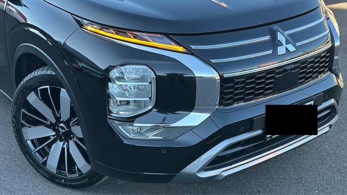 2025 Mitsubishi Outlander Exceed Tourer ZM MY25 AWD Black Diamond with Sterling Silver Roof