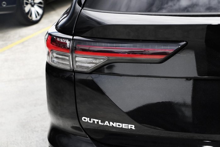 2025 Mitsubishi Outlander Exceed Tourer ZM MY25 AWD Black Diamond with Sterling Silver Roof