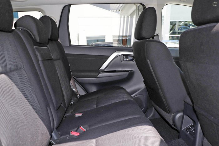 2025 Mitsubishi Pajero Sport GLS QG MY25 4X4 Dual Range White Diamond