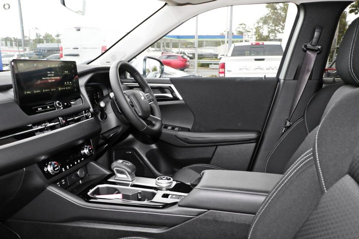 2025 Mitsubishi Outlander LS ZM MY25 Sterling Silver