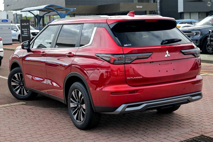 2025 Mitsubishi Outlander LS ZM MY25 Red Diamond