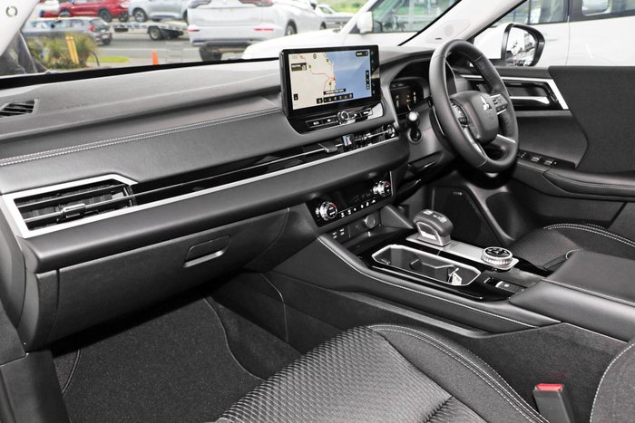 2025 Mitsubishi Outlander LS ZM MY25 White