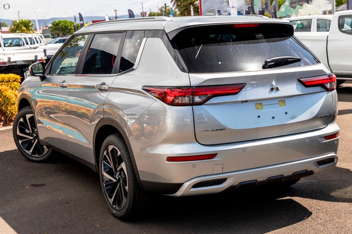 2025 Mitsubishi Outlander Aspire ZM MY24 Sterling Silver