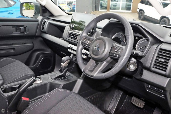 2025 Mitsubishi Triton GLX+ MV MY25 4X4 Dual Range White