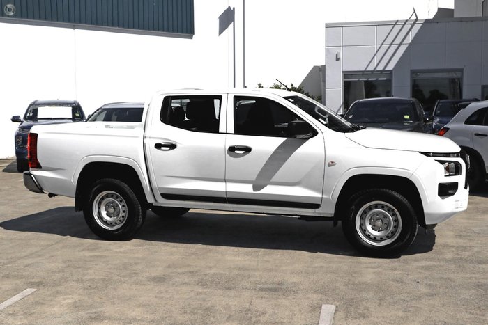 2025 Mitsubishi Triton GLX MV MY25 4x2 White