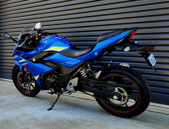 2017 Suzuki GSX250R GSX Blue