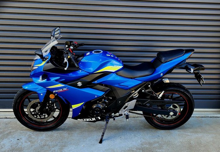 2017 Suzuki GSX250R GSX Blue