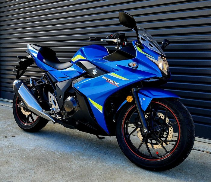 2017 Suzuki GSX250R GSX Blue
