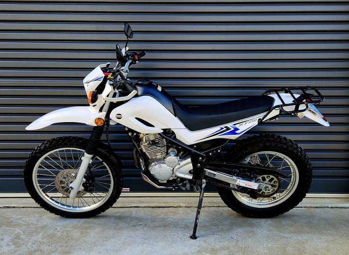 2012 Yamaha XT250 XT White