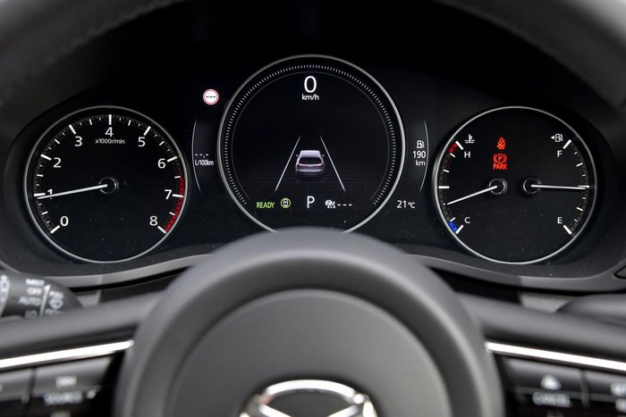 2025 Mazda CX-80 G40e Pure