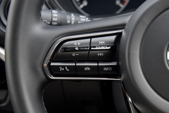 2025 Mazda CX-80 G40e Pure