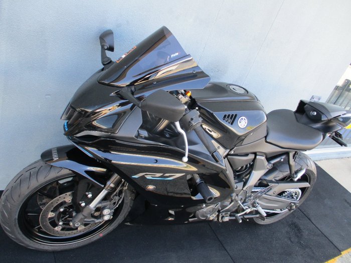 2023 Yamaha YZF-R7HO Black