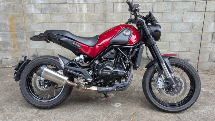 2019 BENELLI LEONCINO (ABS) Red