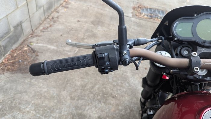 2019 BENELLI LEONCINO (ABS) Red