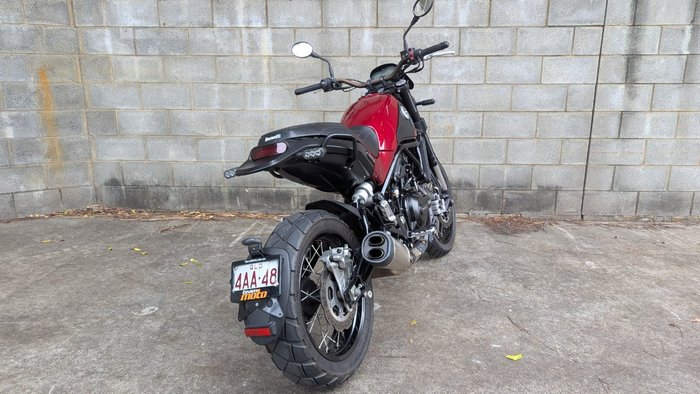 2019 BENELLI LEONCINO (ABS) Red
