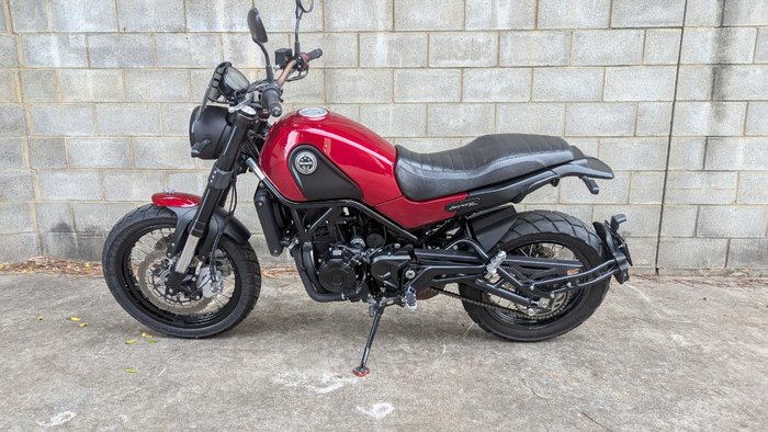 2019 BENELLI LEONCINO (ABS) Red
