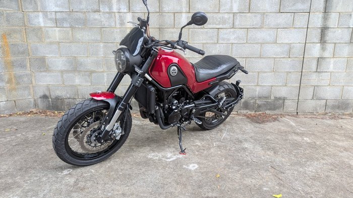 2019 BENELLI LEONCINO (ABS) Red