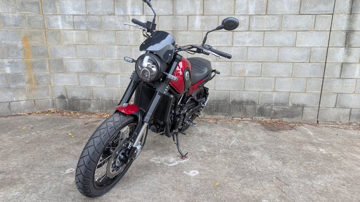 2019 BENELLI LEONCINO (ABS) Red