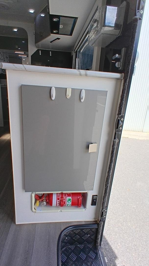 2020 Red Centre Newell 206