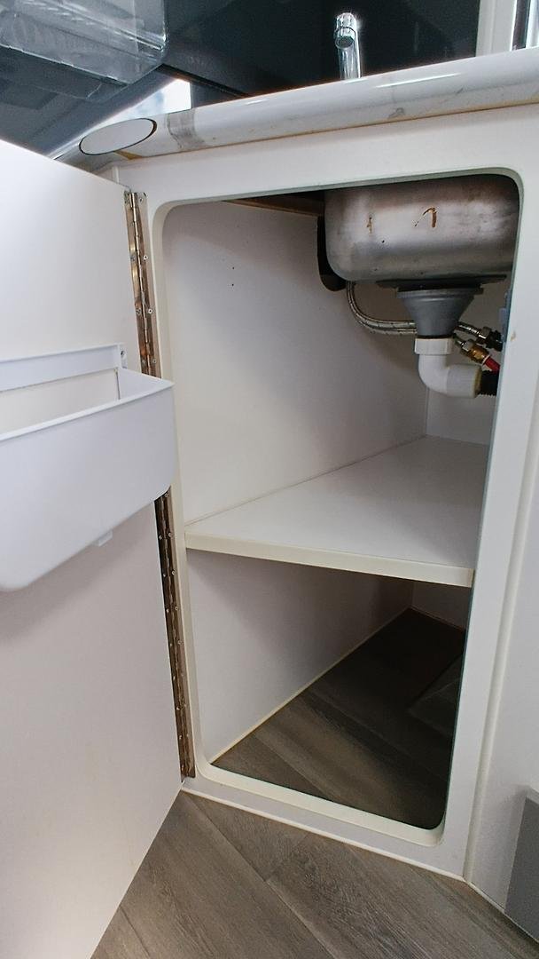 2020 Red Centre Newell 206