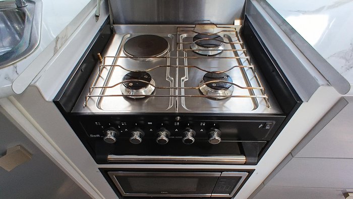 2020 Red Centre Newell 206