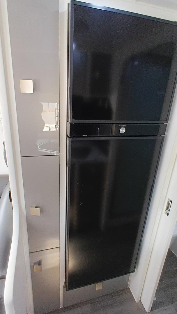 2020 Red Centre Newell 206