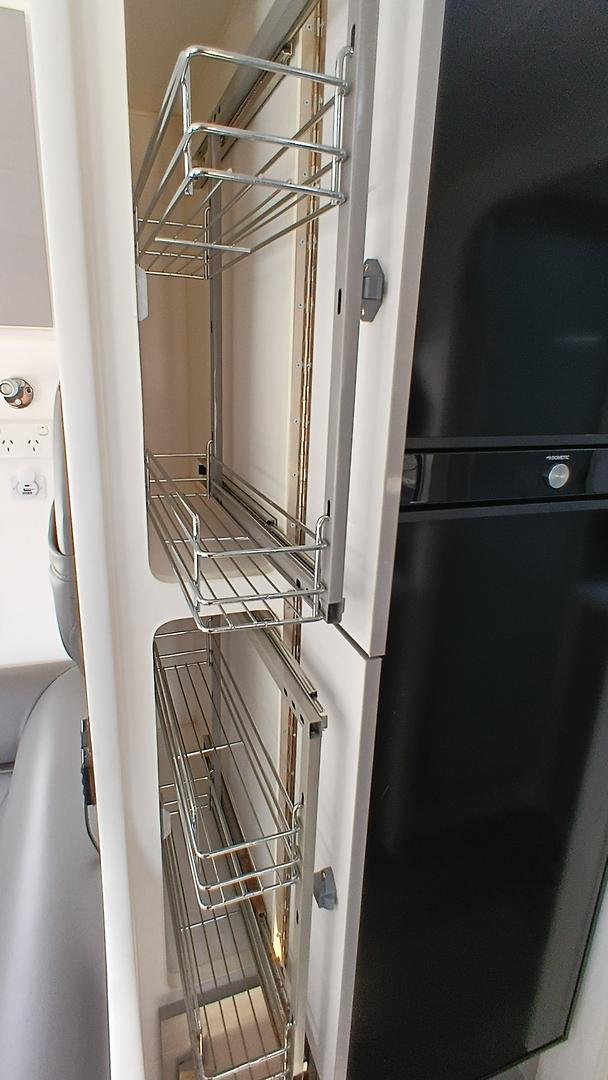 2020 Red Centre Newell 206