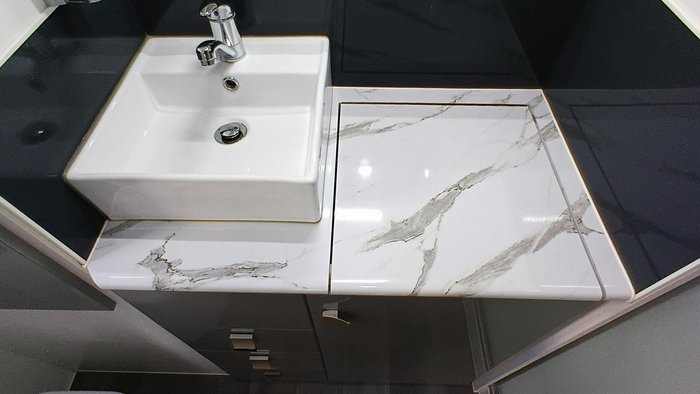 2020 Red Centre Newell 206