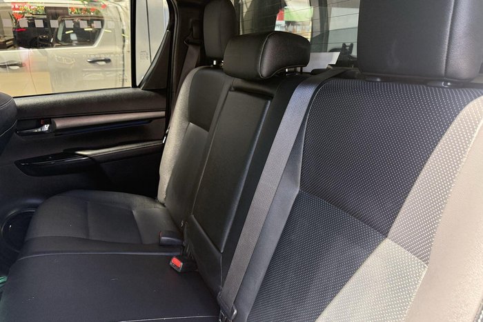 2021 Toyota Hilux Rugged X