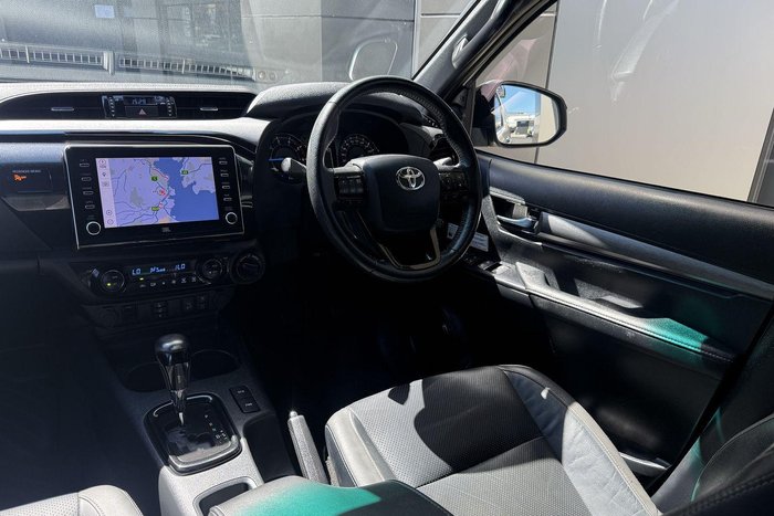 2021 Toyota Hilux Rugged X