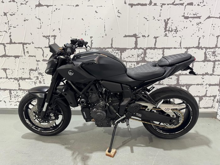 2025 Yamaha MT-07 LAMS MT Black